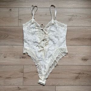 Vintage 90s Victoria’s Secret Lace Teddy Bodysuit Corset Style